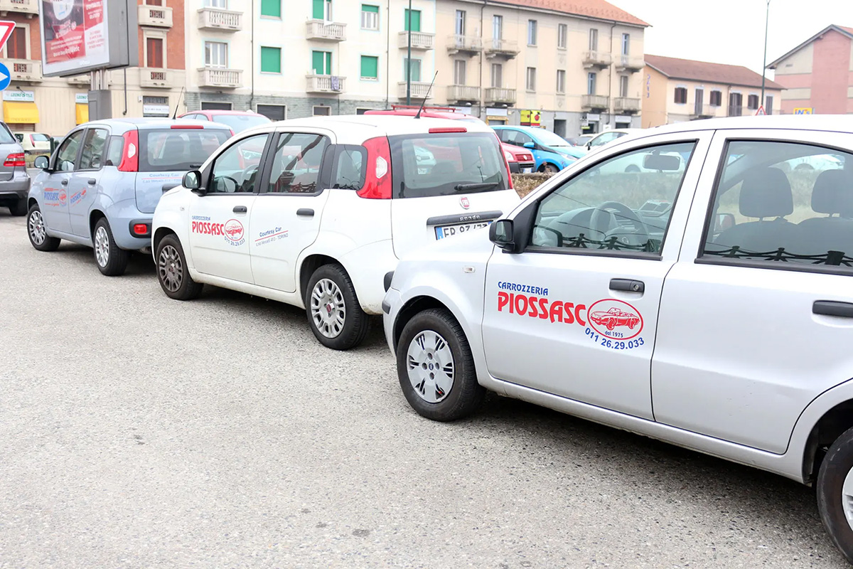 Auto sostitutiva a Torino da Carrozzeria Piossasco