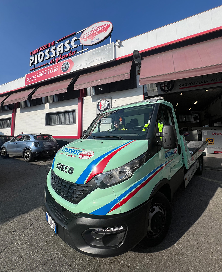 Soccorso stradale attivo h24 da carrozzeria Piossasco a Torino